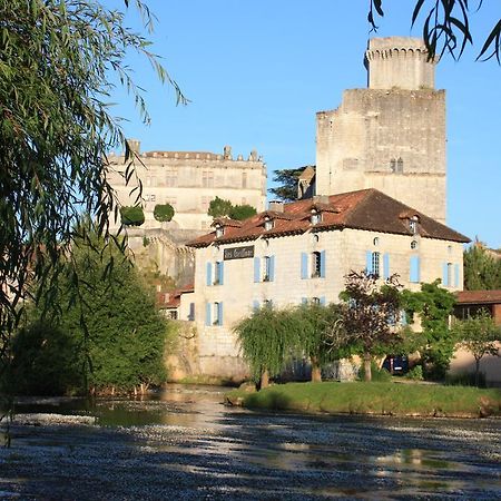 Hostellerie Les Griffons Bourdeilles Bagian luar foto