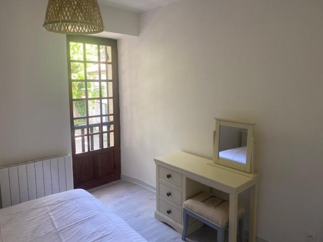 Hostellerie Les Griffons Bourdeilles Bagian luar foto