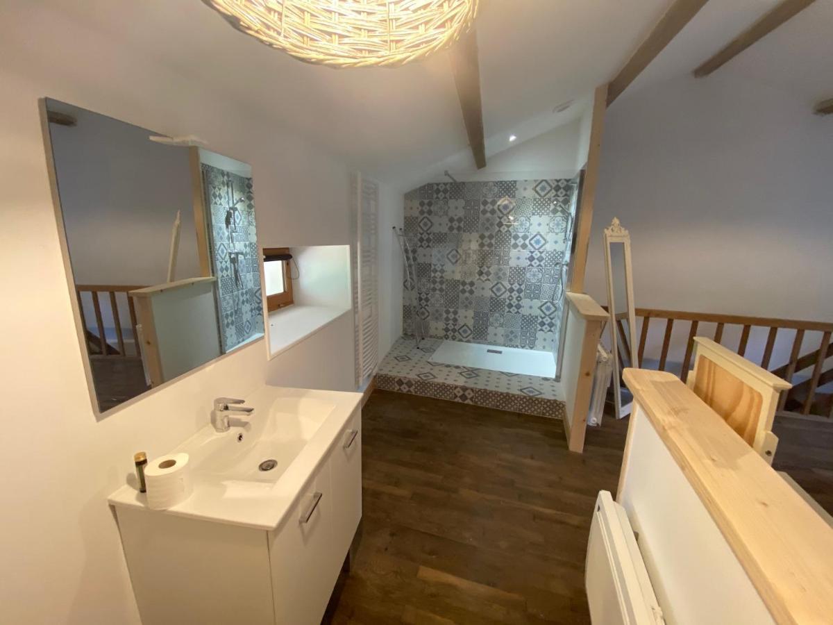 Hostellerie Les Griffons Bourdeilles Bagian luar foto