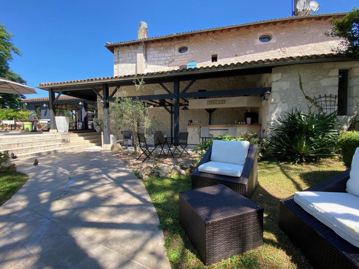 Hostellerie Les Griffons Bourdeilles Bagian luar foto